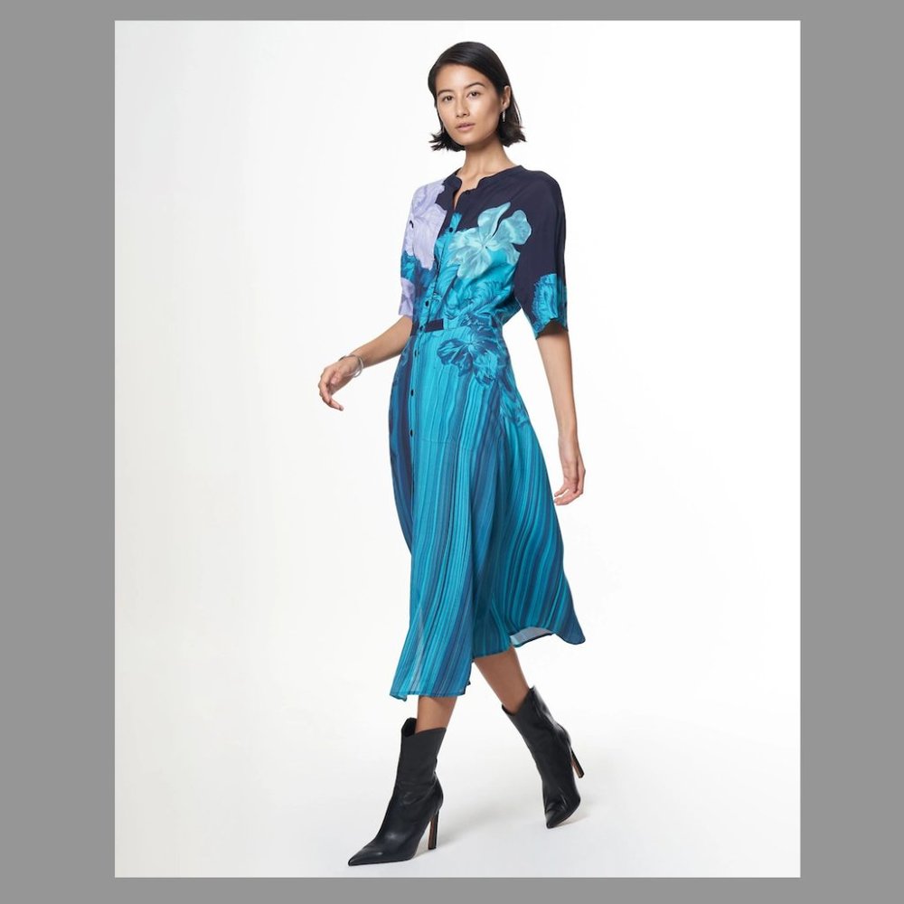 NWT - Never worn - Colbie Shirtdress in Ocean Iris, pockets. The KIT. Size 6/8